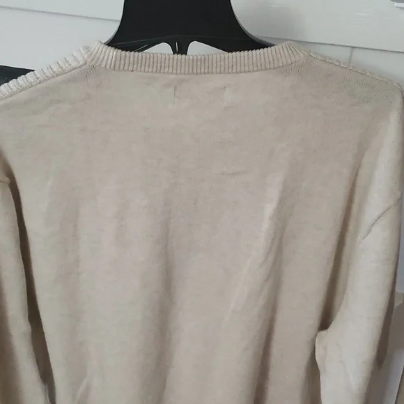 CHAPS sweater - Picture 8 of 9